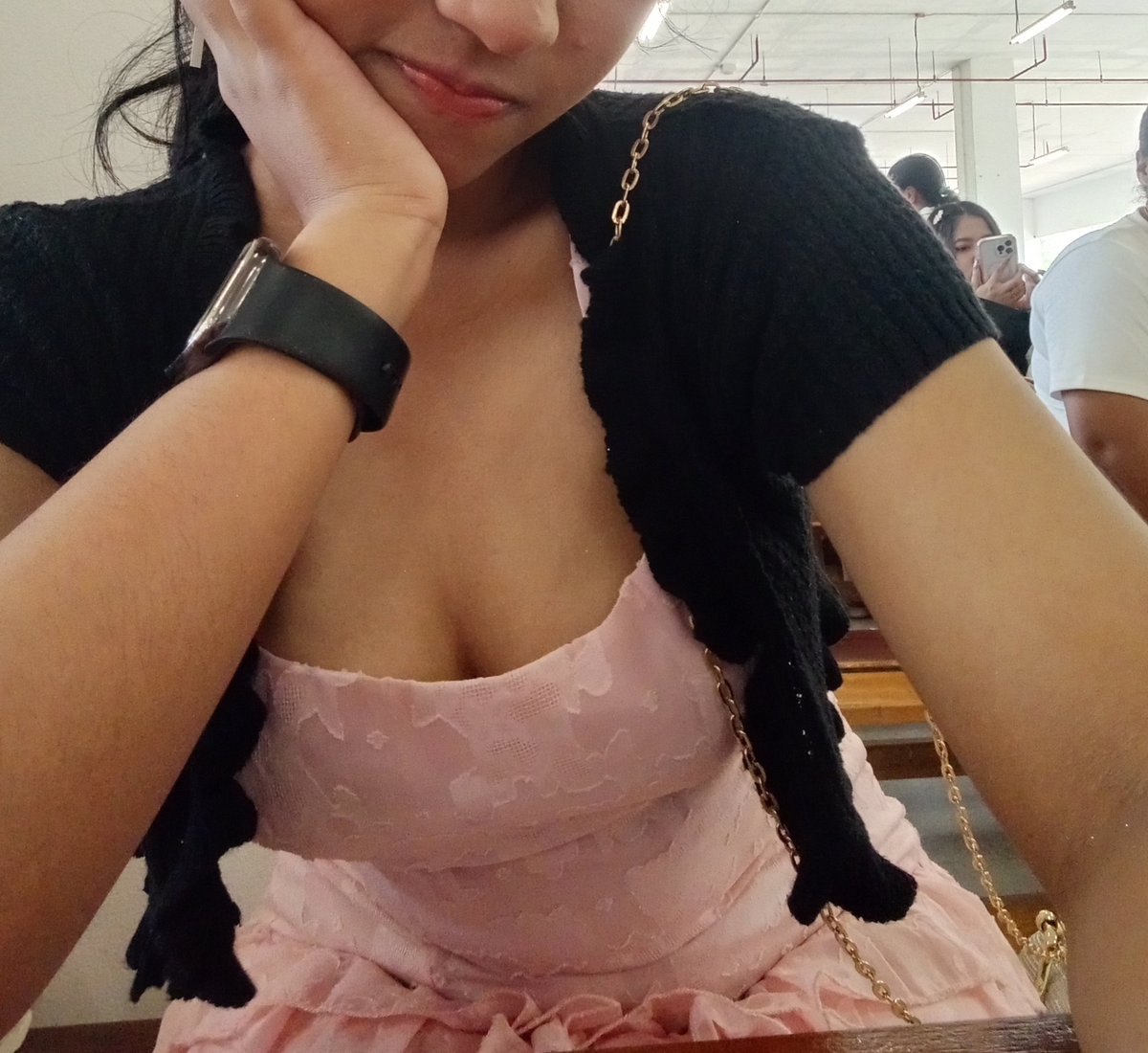 23MaBeLlll's tweet photo. เมื่อกี้หิว ตอนนี้แน่นละ https://t.co/JKbcVSfWIe