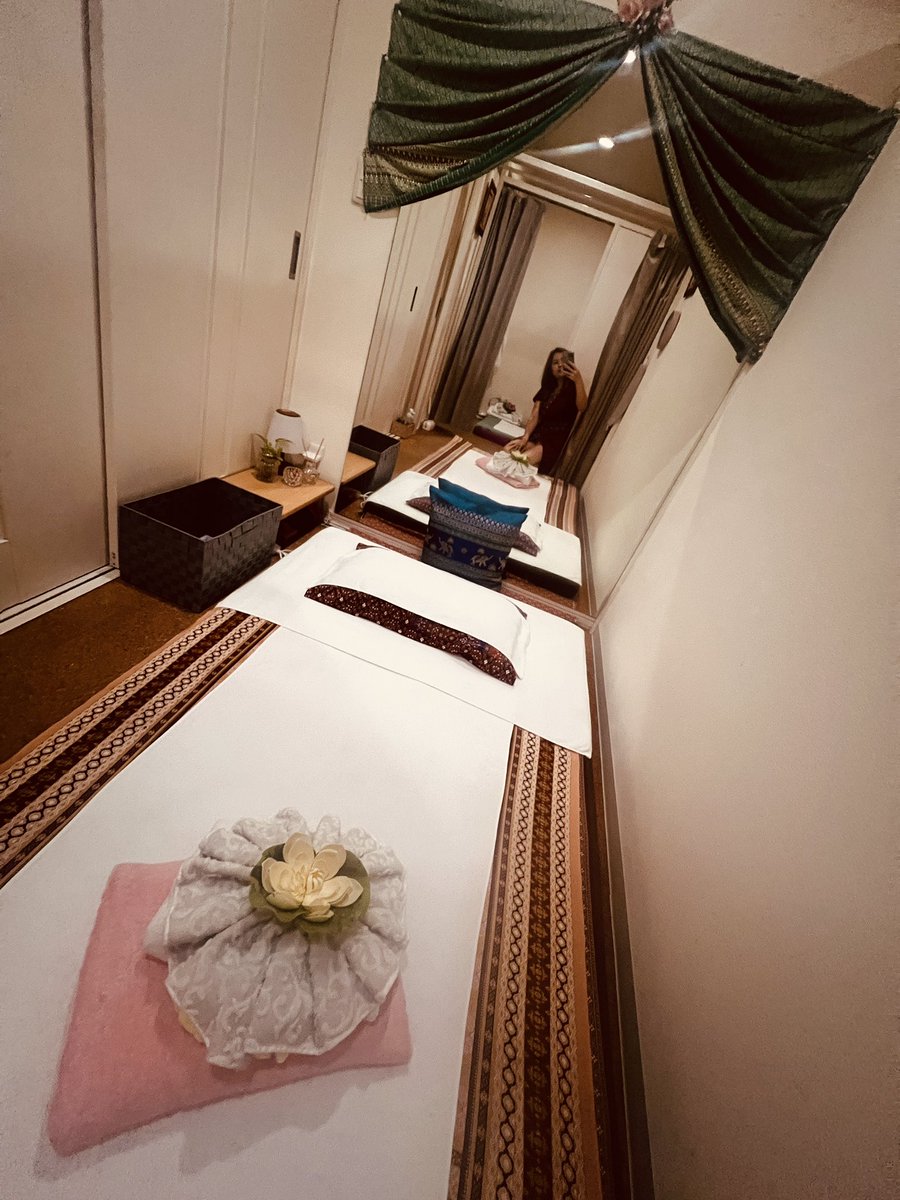 tinythaimassage's tweet photo. Tiny thaimassage KINSHICHO 💆🏼💆🏻‍♀️

長い連休中は、伝統的なタイ式マッサージでリラックスして心身を癒してください！

             Miko⭐️⭐️⭐️⭐️⭐️
         
            Kanya⭐️⭐️⭐️⭐️⭐️

⏱️12.00-01.00
☎️03-3635-5253
お待ちしております❤️❤️ ぜひ本日ご来店くださいませ https://t.co/vIQUxIcDwy