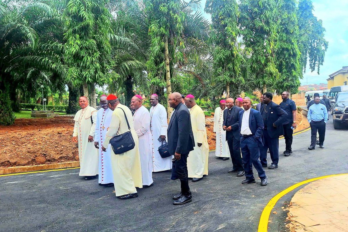 FrUgochukwu's tweet photo. GOD'S GENEROSITY 

Homily for the Twenty-Fifth Sunday in Ordinary Time, Year A
Isaiah 55:6-9; Philippians 1:20-24, 27; Matthew 20:1-16

There are moments when another person’s blessing can make us question our own. We may rejoice when someone succeeds, until we begin to feel that their success somehow diminishes ours. We compare our sacrifices, our years of service, our struggles and even our relationship with God. This is one of the subtle forms of envy that can enter the human heart. Today’s Gospel challenges precisely this attitude.

Jesus tells the story of a landowner who goes out at different times of the day to hire workers for his vineyard. Some begin at dawn, others at nine, noon and three, while the last group is hired at about five in the afternoon. At the end of the day, however, everyone receives the same wage (Mt 20:1-10).

The reaction of those who worked all day is understandable from a human perspective. They complain because those who worked for only one hour have been treated as equals. The landowner however reminds them that they have received exactly what was agreed. Clearly, their real problem is not that they were cheated. Their problem is that the master has been generous to someone else. “Are you envious because I am generous?” (Mt 20:15).

That question reaches beyond the vineyard and into our own hearts. Sometimes we are not dissatisfied with what God has given us; we become dissatisfied when we see what he gives to another person. We compare our journey with theirs, our sacrifices with their blessings, our years of faithful service with what appears to be their sudden reward. But God’s generosity is not a limited resource. Another person’s blessing does not reduce what God has given us.

This is why Isaiah reminds us in the first reading that God does not think as we think. “My thoughts are not your thoughts, nor are your ways my ways” (Is 55:8). The prophet is calling Israel to abandon its own calculations and return to the Lord, who is “generous in forgiving” (Is 55:7). God’s mercy does not operate according to the arithmetic of human deserving. He can welcome the person who returns late, forgive the sinner who sincerely repents and call someone who discovers his vocation after many years.

This does not make faithfulness unnecessary. The workers who came early were not wrong to work. Their mistake was allowing their faithfulness to become a reason for resentment. We can serve God for many years and still fall into the temptation of believing that God owes us something more than others. Christian discipleship is not a competition for God’s favour. It is a response to grace.

St Paul gives us the proper orientation in the second reading. “For to me life is Christ” (Phil 1:21). His focus is not on comparing himself with others but on allowing Christ to be glorified through his life. When Christ becomes the centre, comparison gives way to gratitude, and envy gives way to rejoicing in another person’s good.

Today, therefore, let us ask God to purify our hearts. May we learn to celebrate another person’s blessing without feeling diminished, to appreciate our own journey without comparing it with another’s, and to trust that God knows what is best for each of us.

The kingdom of God is not a marketplace where we compete for recognition. It is a vineyard where the Master calls each person at the time he chooses and gives according to the abundance of his generosity.

Fr. Ugochukwu Ugwoke, ISch