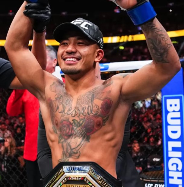 mehraannX's tweet photo. Joshua Van is a superstar, what a supreme boxing he has, total dominance🔥
#UFC331 https://t.co/4p7VJmt4je