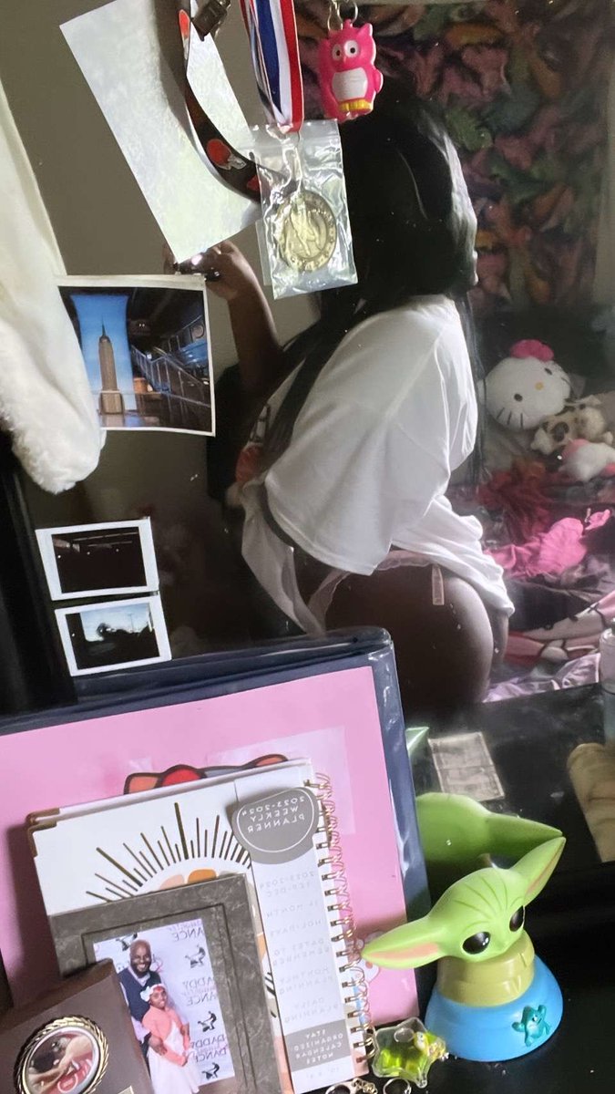 freakyyannahh's tweet photo. 🌸 Zaiyannah 🌸
18!! Evbs favorite $lut 💕
Telegram: @zaiyannah_MWAH
Snapchat: b4byzaiyannah 
Discord: zaya.000 https://t.co/x8zmBOx2db