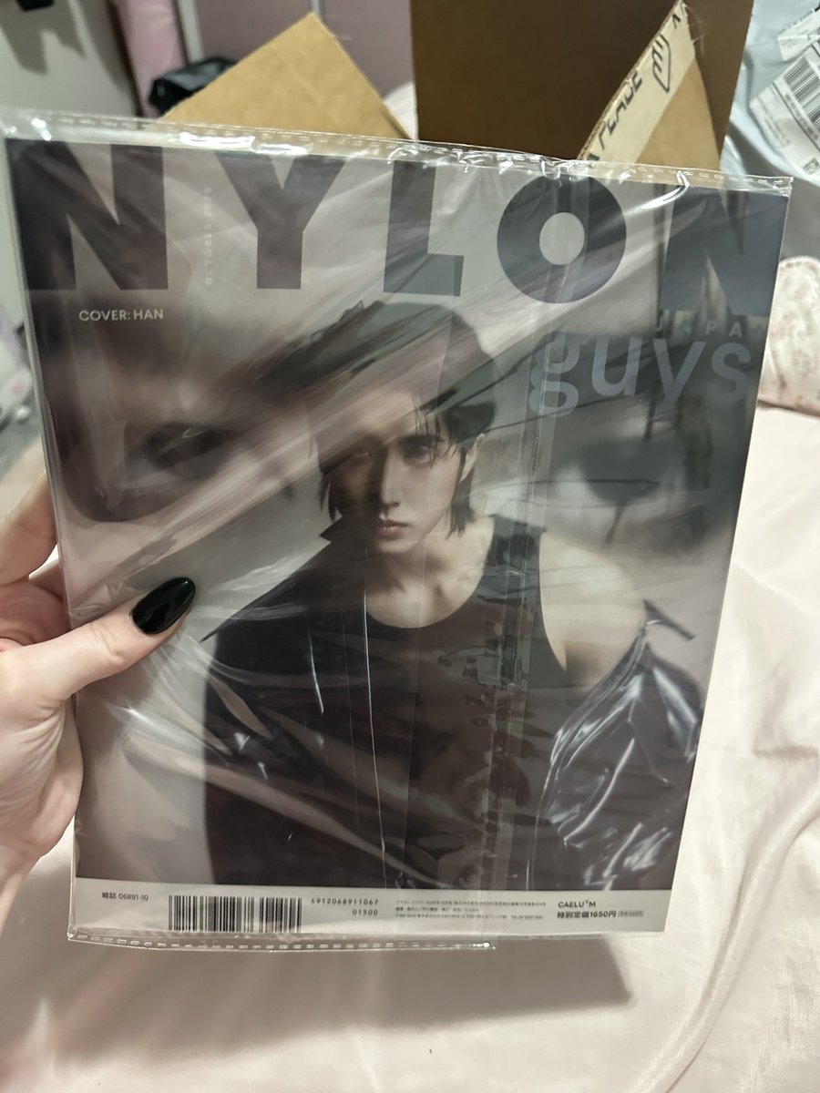 rockypervert's tweet photo. My omega has come home to me https://t.co/kJkoCDqWSh