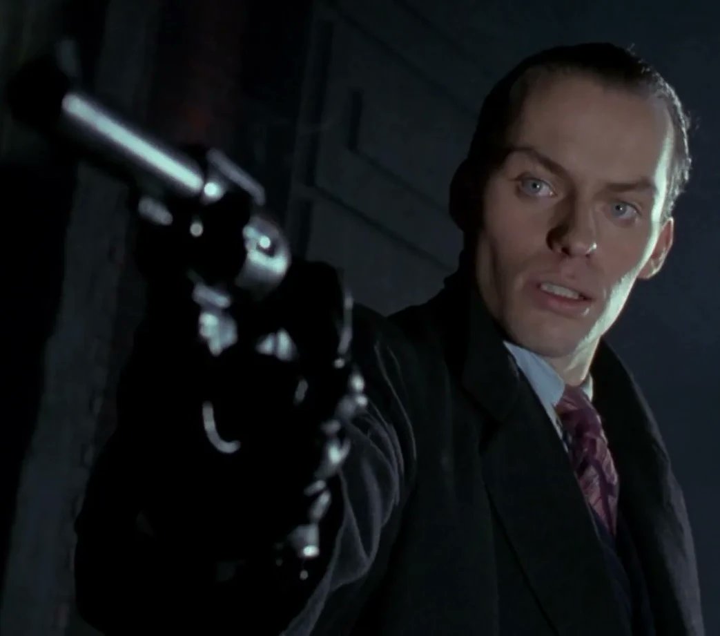 V3Cyclone's tweet photo. not that i dont appreciate jack nicholson's performance and protrayal as the joker but dude his younger stand in actor would have killed it as the joker for the main film https://t.co/rt37Qa1ZYb