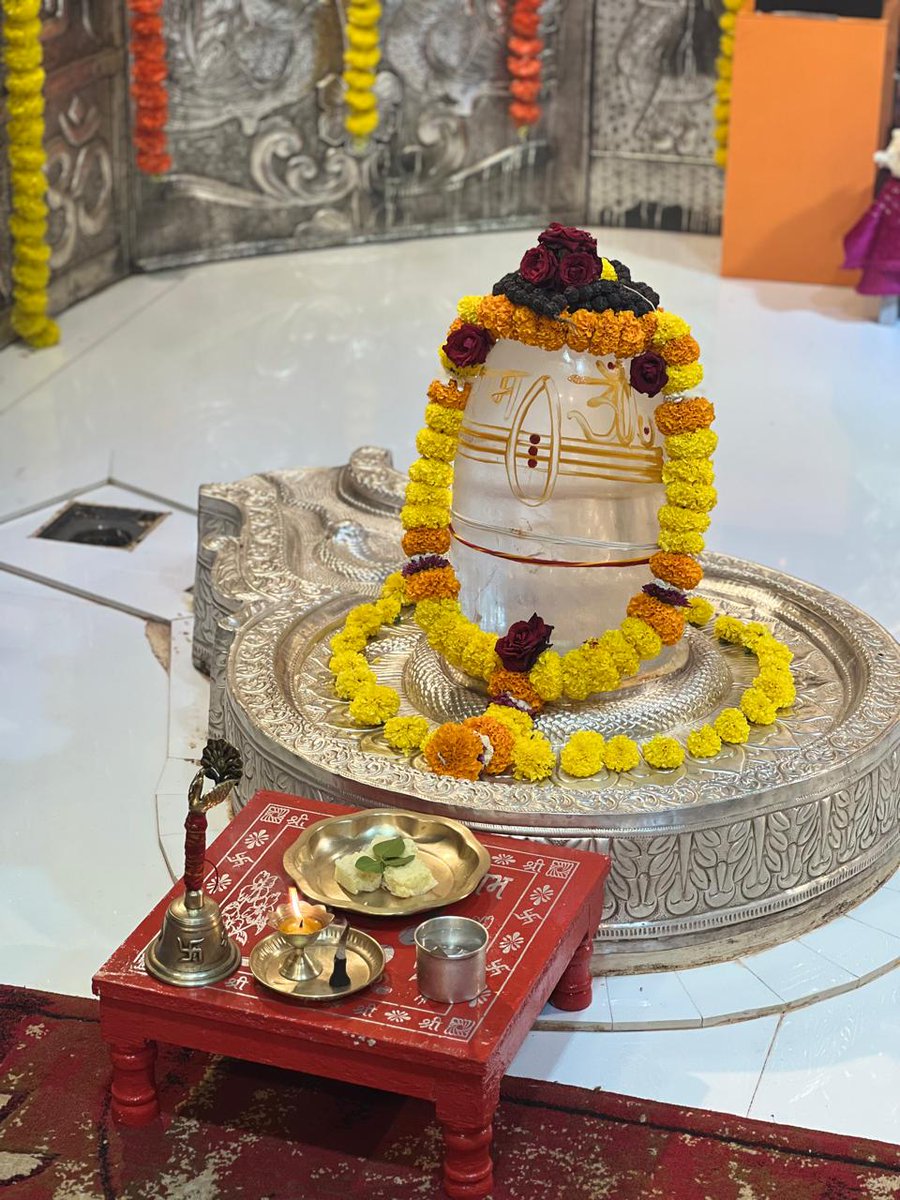 bageshwardham's tweet photo. श्री बागेश्वर बाला जी सरकार के दिव्य दर्शन…
श्री बागेश्वर बालाजी सनातन मठ मुंबई (महाराष्ट्र)
20-09-2026 (रविवार)
#bageshwardhamsarkar
#mumbai
#divyadarshan
#maharashtra
#balaji https://t.co/eDgH9OfzRE