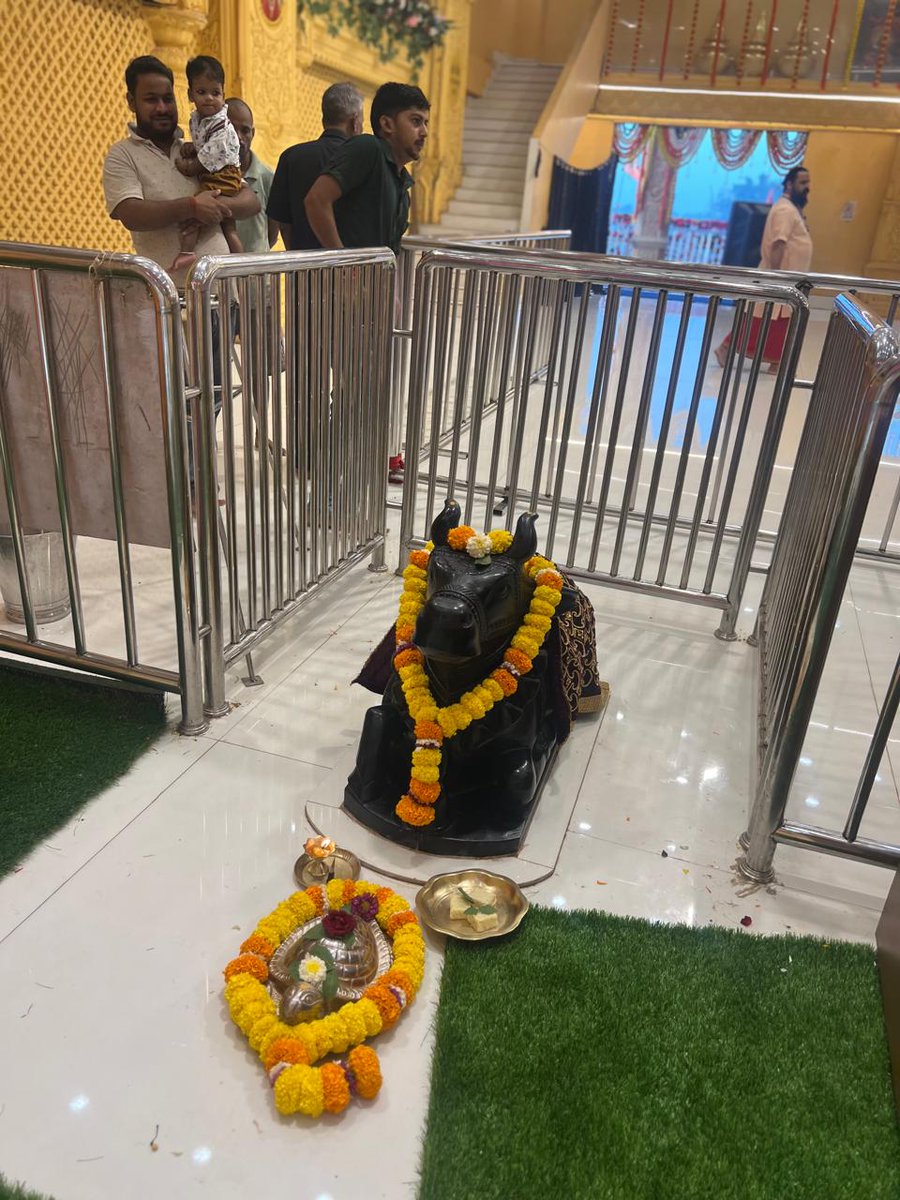 bageshwardham's tweet photo. श्री बागेश्वर बाला जी सरकार के दिव्य दर्शन…
श्री बागेश्वर बालाजी सनातन मठ मुंबई (महाराष्ट्र)
20-09-2026 (रविवार)
#bageshwardhamsarkar
#mumbai
#divyadarshan
#maharashtra
#balaji https://t.co/eDgH9OfzRE