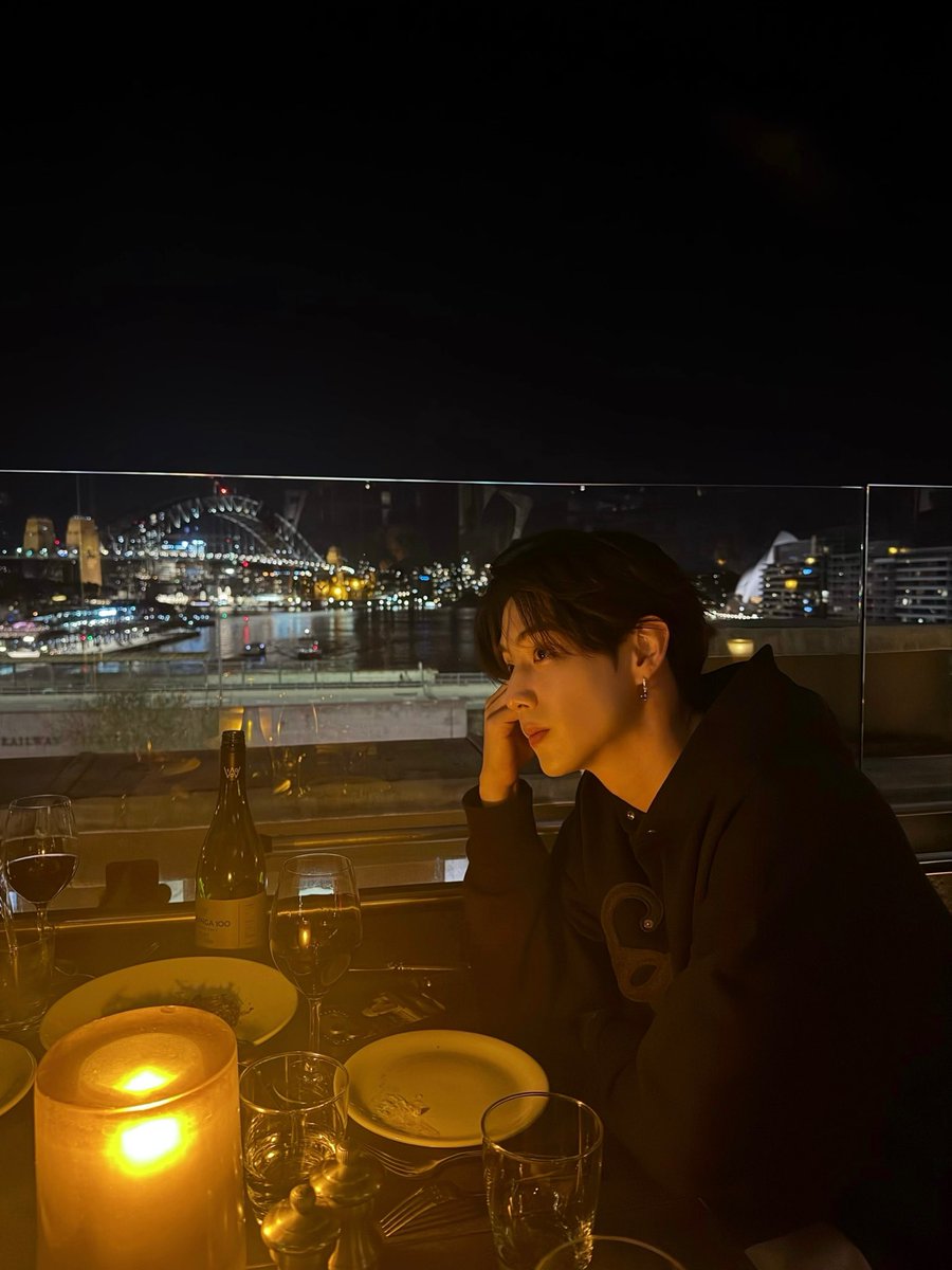 wwmarktuan's tweet photo. 260919 Marks IG post (1/4)

Sydney moments 🌊☀️🦘

🔗  https://t.co/bSZWhNrYng

#MarkTuan #段宜恩
@marktuan @DNAmngmnt https://t.co/eA9VBgHn7c