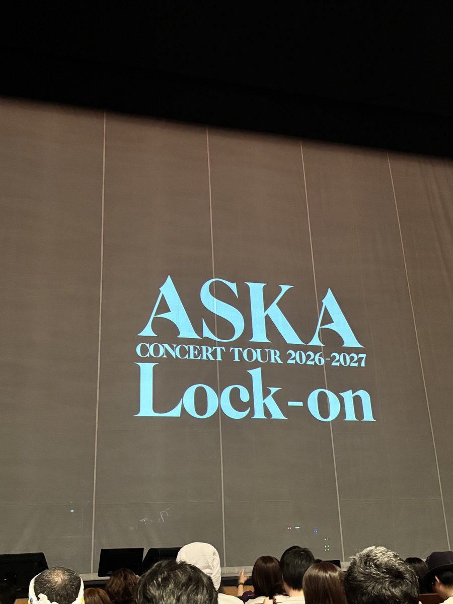 kagura_sakana's tweet photo. 後半のとある曲の最中にPVを意識したシーンがあって、「クスッ」となった方、おられますか?
#ASKA
#ASKAロックオン
#Lock_on
#fellows https://t.co/K2K9nWDvWL
