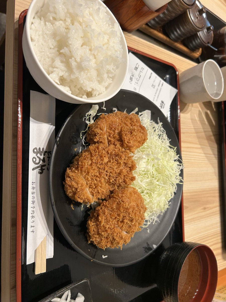 daniyyel69's tweet photo. さすがに台風無理すぎてオフトゥン待機
ほんましゃーなしに飯テロでもしとく https://t.co/sq8XUk77LB