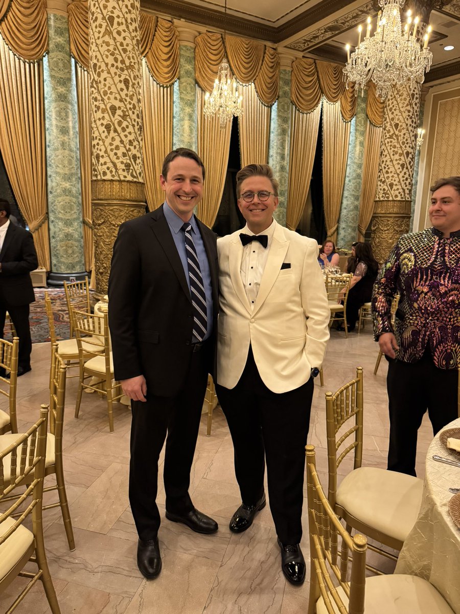 mattsmeds's tweet photo. Fun night at the @MWVSSociety #MVSS26 50th anniversary gala! https://t.co/gFgg08StU0