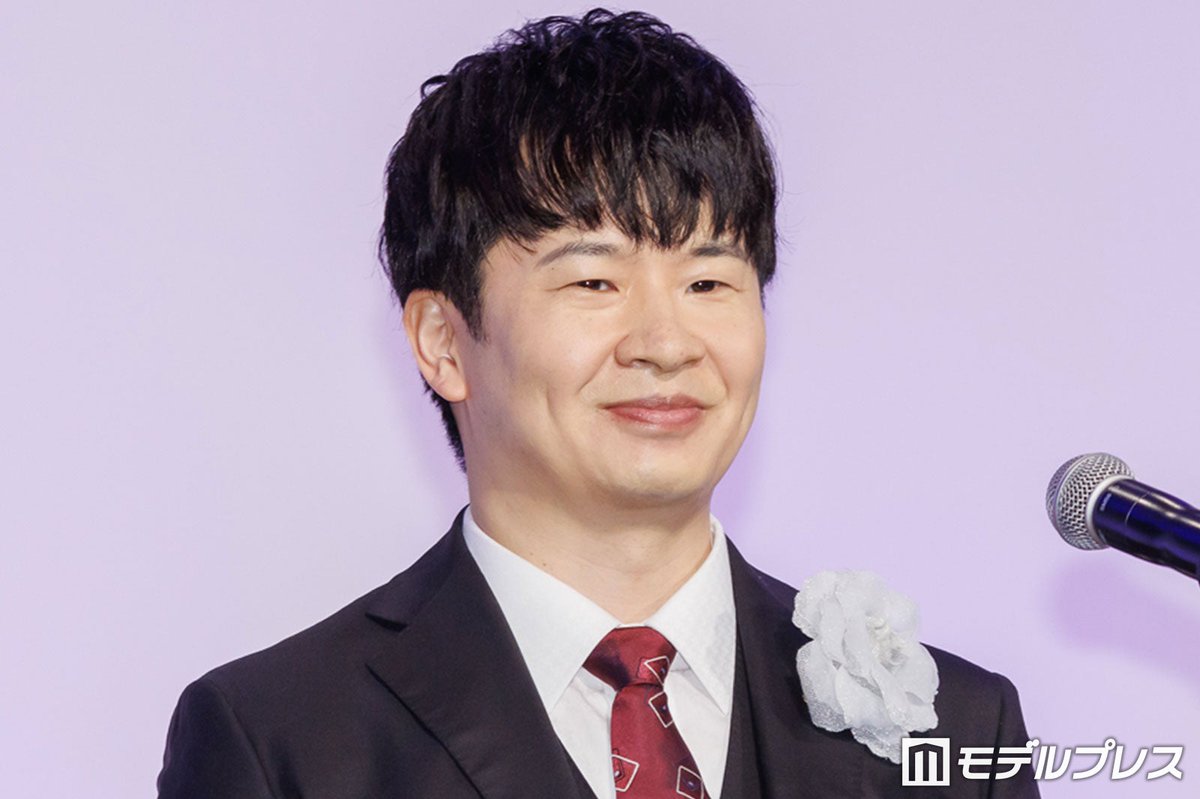 modelpress's tweet photo. オードリー若林正恭「スクール革命！」卒業を発表 来週27日（日）の放送をもって 相方・春日俊彰は継続
https://t.co/yJpFWnIBFm

理由については「なんかもういいかなと」と冗談を交えつつ「スクールで笑いすぎて、喉のほうが留学したいという」と、喉の不調が原因であることを説明した。 https://t.co/QdwiPjqSJ8
