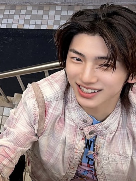 jjucider's tweet photo. how can one person be this lovely https://t.co/tMUKknQXeE