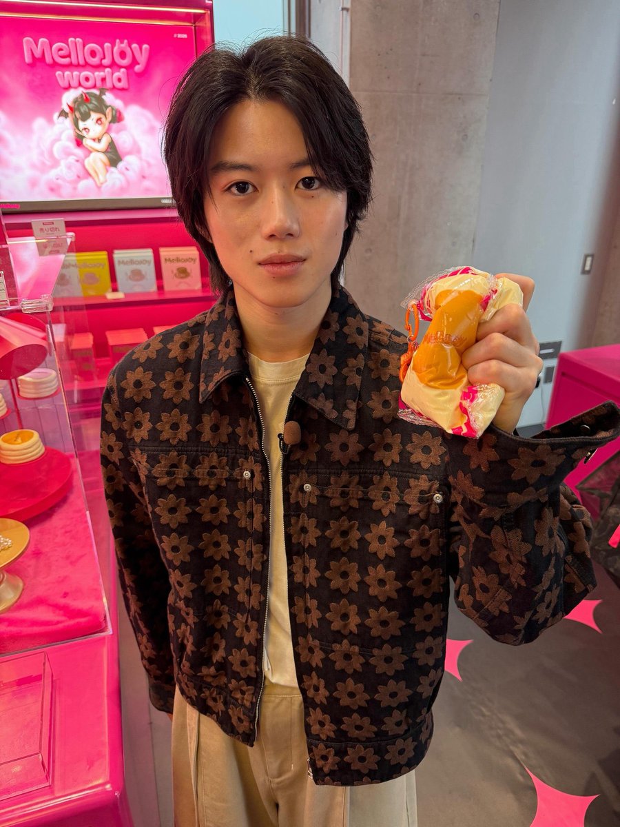 Obeyq71's tweet photo. (ﾉ)･ω･(ヾ)ﾓﾁﾓﾁ https://t.co/p6YgeTANUq