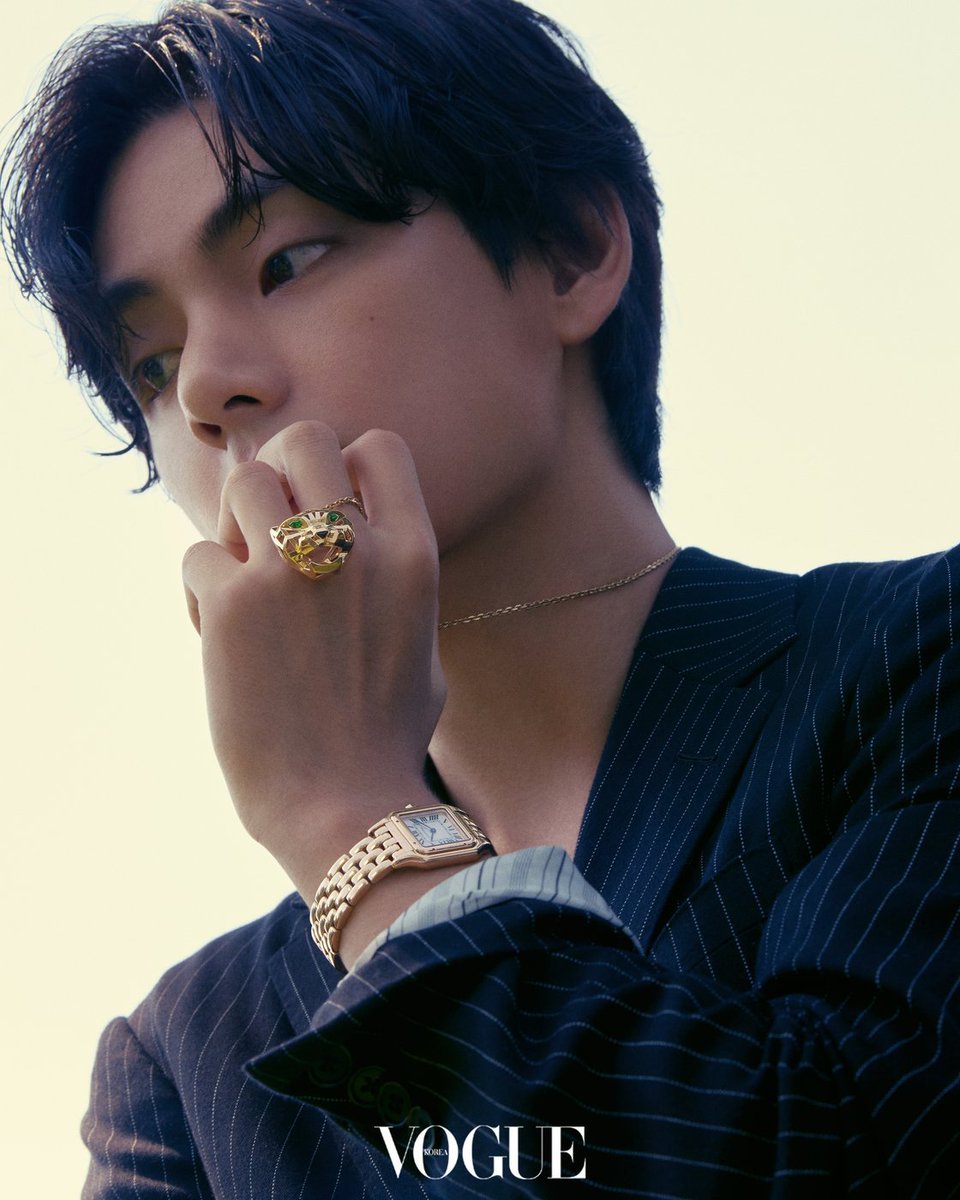 BTSVChartData's tweet photo. 4 years ago today, Taehyung’s Vogue Cover becomes the best selling magazine on Ktown crossing over 50K sales, It estimated to have over 3M sales index globally! https://t.co/ckwLb5JAu4