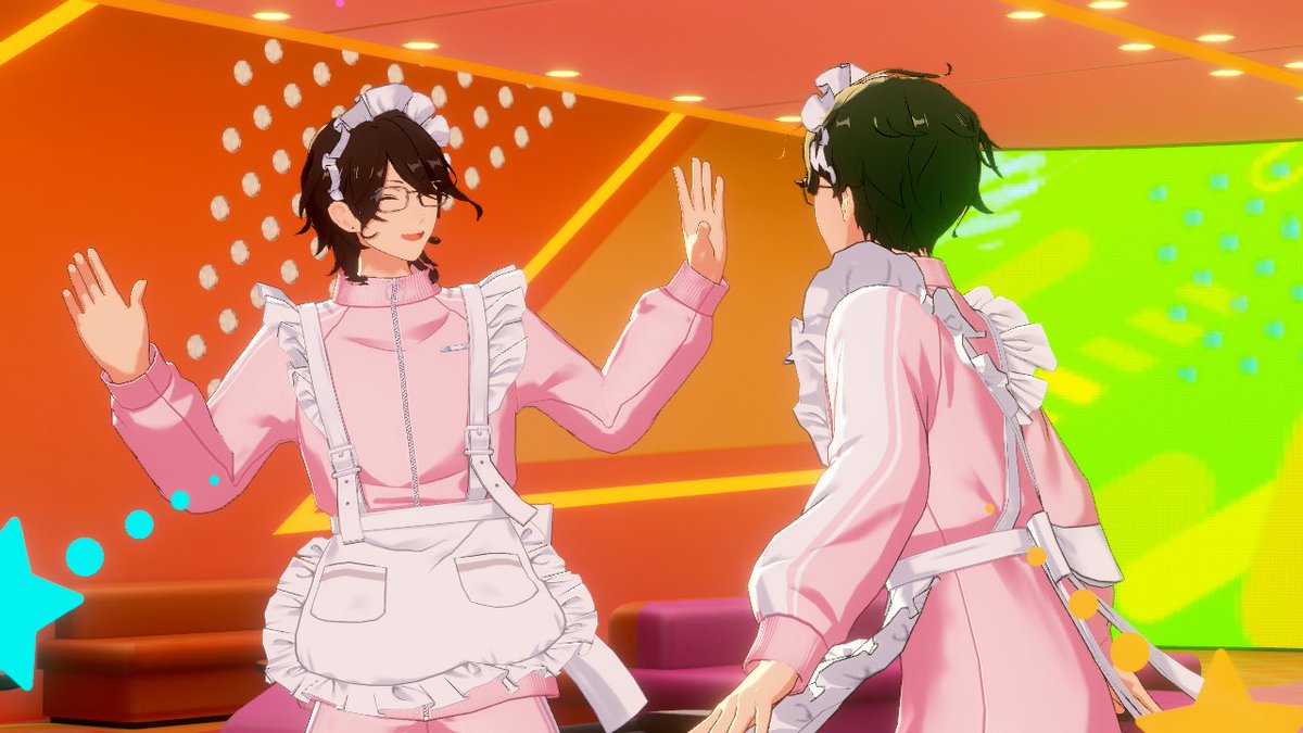ShibiSibi's tweet photo. 一枚目、ハイタッチの後なのに何故か怒らせたように見える https://t.co/ADKpmdBiAg
