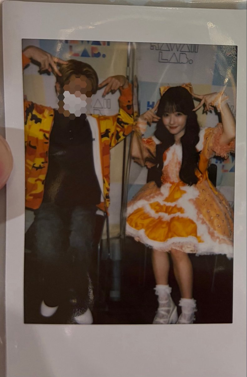 ZRrz8z's tweet photo. 越谷ぶりにえみるんと話せてよかった
3部のお渡しで初めて名札持ってったら分かるよって言ってくれて嬉しすぎる😭

#川本笑瑠
#えみるがみるの https://t.co/VaeHYgTlw0
