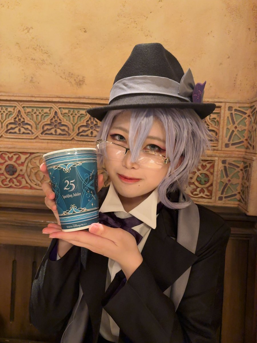 shryg_'s tweet photo. シーにアズールでいます𛰙᭜𖫴𖫰𖫱𖫳𖫲𖫲𖫳𖫴𖫰𖫱꛰ ᭜𖫴𖫰𖫱𖫳𖫲𖫲𖫳𖫴𖫰𖫱꛰ಣ
カリムといる https://t.co/AOuzXccrx9