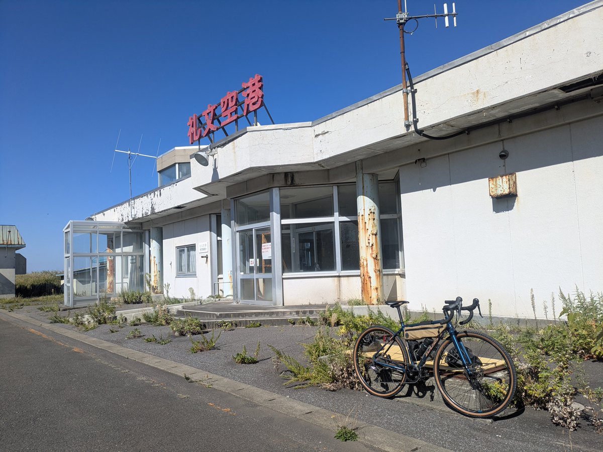 new_uminchu's tweet photo. 即定期便設定して欲しい…本当にこの空港使いた過ぎる… https://t.co/BNOcK1qO6T
