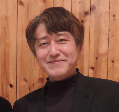 livedoornews's tweet photo. 【明言】Vシネクストで「仮面ライダー」は製作継続の予定なし
https://t.co/jTxLGeuTwS

東映・白倉伸一郎氏がXを更新。11月6日から期間限定公開のVシネクスト「仮面ライダーカブト 20th 天を継ぐもの」をもって、同レーベルで仮面ライダーシリーズの製作を継続する予定はないことを明らかにした。 https://t.co/3fuxDzqLry