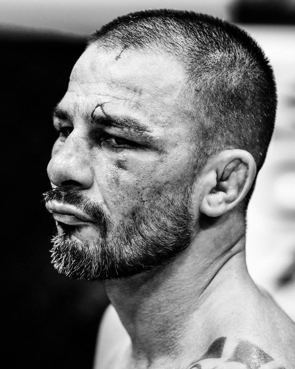 Full_Violence's tweet photo. All respect in the world to Alexandre Pantoja. The most finishes and the most submissions in UFC flyweight history, he has given us war after war and never taken a cowardly step in that octagon. Every time he walks in there he is going to give every last thing he's got. Van was the better man tonight but nothing can take away from what Pantoja has done in this sport. #UFC331