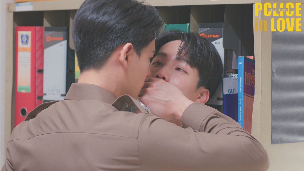 C7_collection's tweet photo. ／
🏆Police in Love
Daily Ranking🥇位🎉
＼

Yinさん＆Warさん主演
「#PoliceInLove」
本日の楽天TV総合ランキングにて初の🥇位に輝きました🥳
▶️https://t.co/4wVFvWQkzf
#PoliceinLoveEP2
おめでとうございます＆第2話も多くの皆様のご視聴ありがとうございます✨

不吉な悪運を断ち切るため、渋々始まった新婚生活の行方は…🏠💕
@WeTVThailand @argentis_th 
@yinyin_anw @warwanarat 
#楽天TVでPoliceInLove
#yinyin_anw #warwanarat #yinwar #WeTV