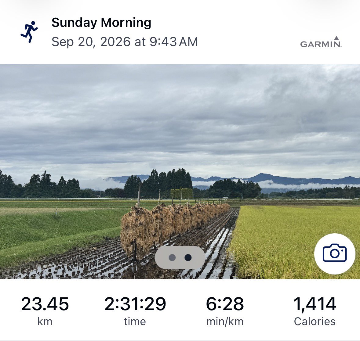 runner_eiki's tweet photo. 今朝は朝食🥞後スタート 気温20℃ 雨☔️の止み間にサンデーモーニングラン 23.45 km♪
ゆるゆる登って、ゆるゆる下って、ほぼほぼ2時間半走🏃♂️💦
Avg Heart Rate 123 bpm
Avg Run Cadence 170 spm
Avg Stride Length 0.91 m
#ASICS #Novablast5 👟
#朝ラン #ランニング
#走れることに感謝
#RunToFeel https://t.co/QdH2r2fWYN