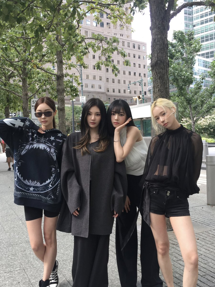 patamaii's tweet photo. เอสป้า native ของแท้ คนละลุคเดียวกัน https://t.co/GYnQ9i8Kgf