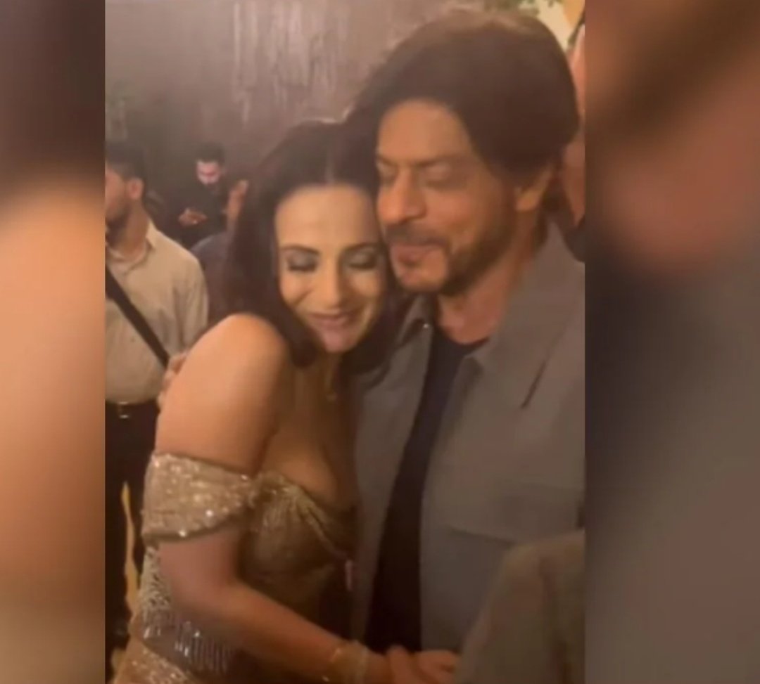 HiteshKumar2112's tweet photo. @ameesha_patel If you could share the screen with Shah Rukh Khan, what kind of story would you want to tell?👀❤️
#AskAmy https://t.co/mjAHUSb2Aq