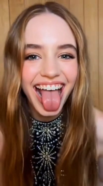JeffTheKil73p's tweet photo. Fuckk Nell Fisher is such goonbait 😵‍💫😵‍💫 #wankchat #nellfisher https://t.co/zSJbh4EsBZ