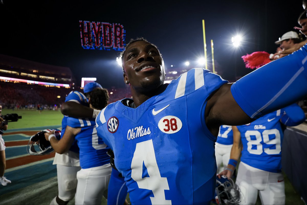 OleMissSports's tweet photo. Sending our love … https://t.co/zHA56Q8Nz8