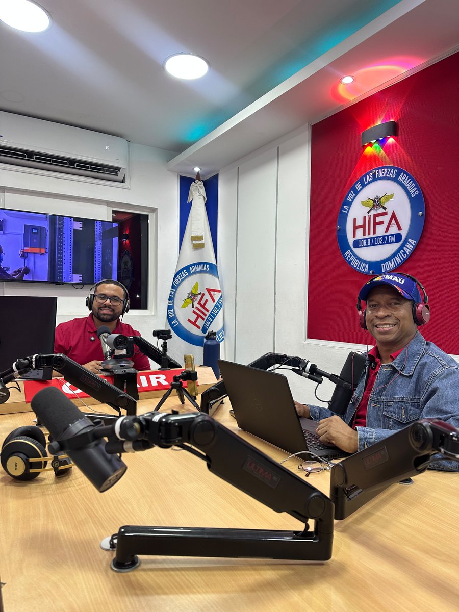 EBNDeportes's tweet photo. Trasmitiendo en vivo desde la Voz de las Fuerzas Armadas (106.9 FM y 102.7 FM) y en internet por https://t.co/BcISoKuXjz cada sábado de 8:00 pm (RD) hastas las 10:00 pm (RD)

Sígues nuestras cuentas de redes sociales, también suscríbete en nuestros canales de Youtube https://t.co/5vECPhJIBY