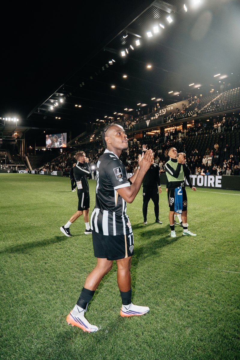 AngersSCO's tweet photo. Des moments uniques que l’on partage tous ensemble ! 🫶 https://t.co/hELsSwRmvo