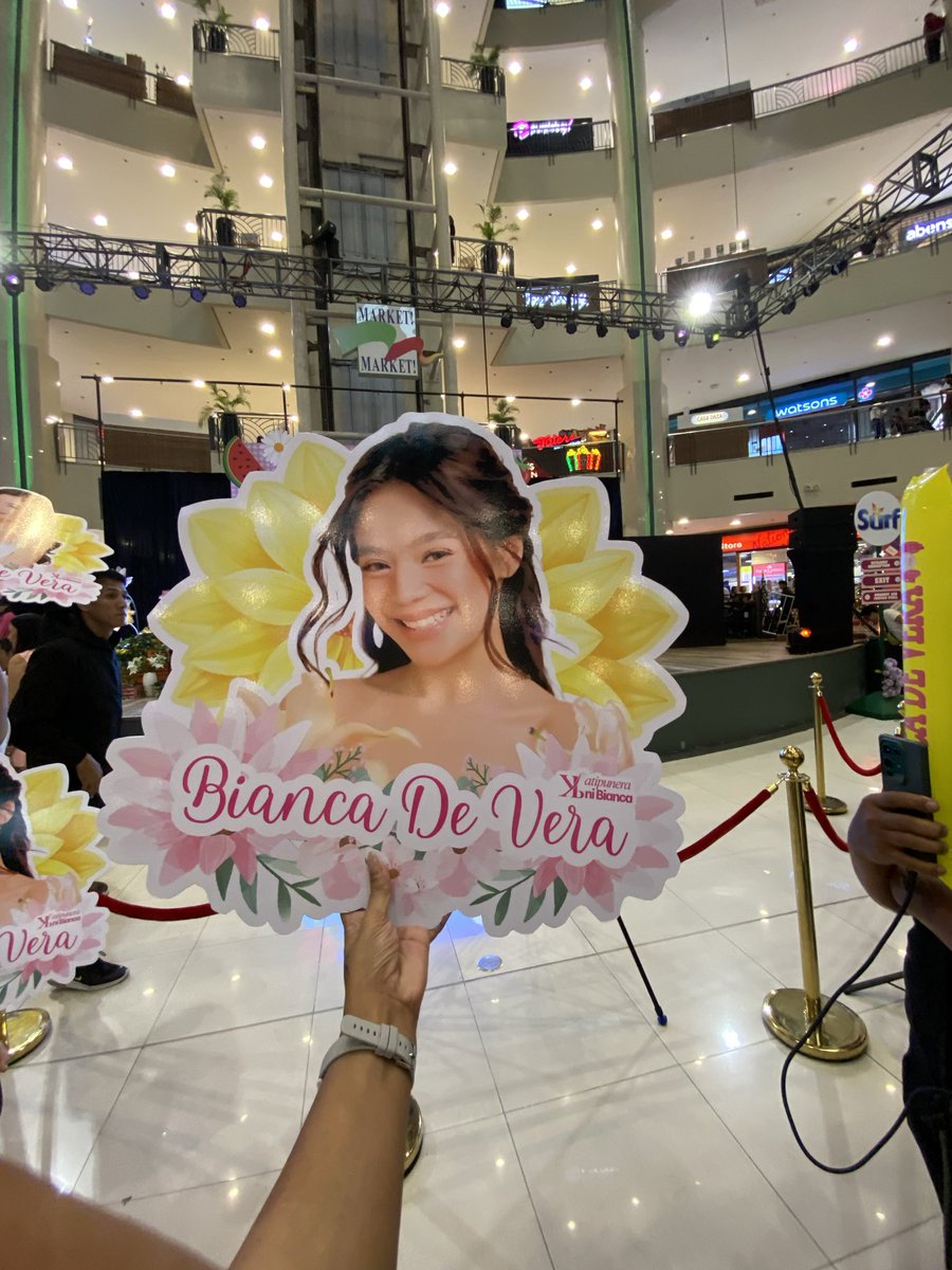 _dashcam's tweet photo. ganda ng bagong sintra ng @KatiBs_FG @biancadeveraa 

SURFruity PASSION WITH BIANCA
#BDVerifiedPassionFruitBloom
#SurfNatureFreshFabcon https://t.co/aO71e5ehY2
