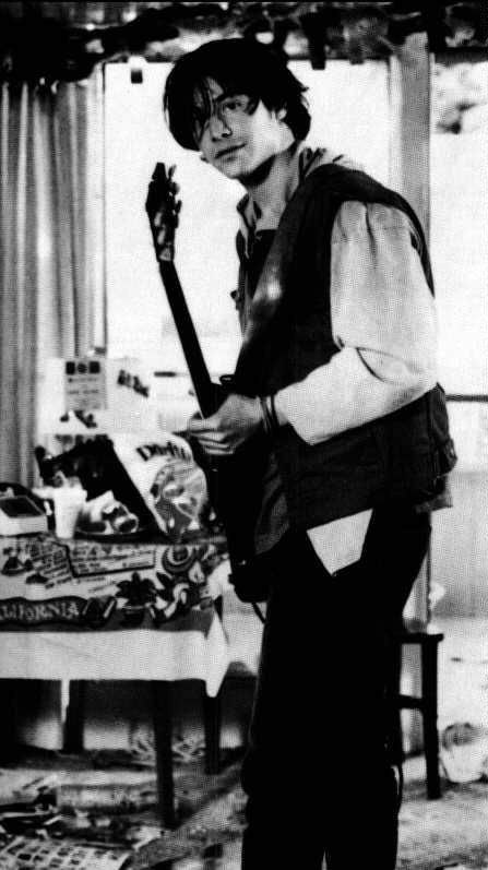 fulitrk's tweet photo. 谁敢相信强尼银那张脸年轻时候是这个氛围啊啊呵呵呵😇😇 https://t.co/m6ZK77zueD