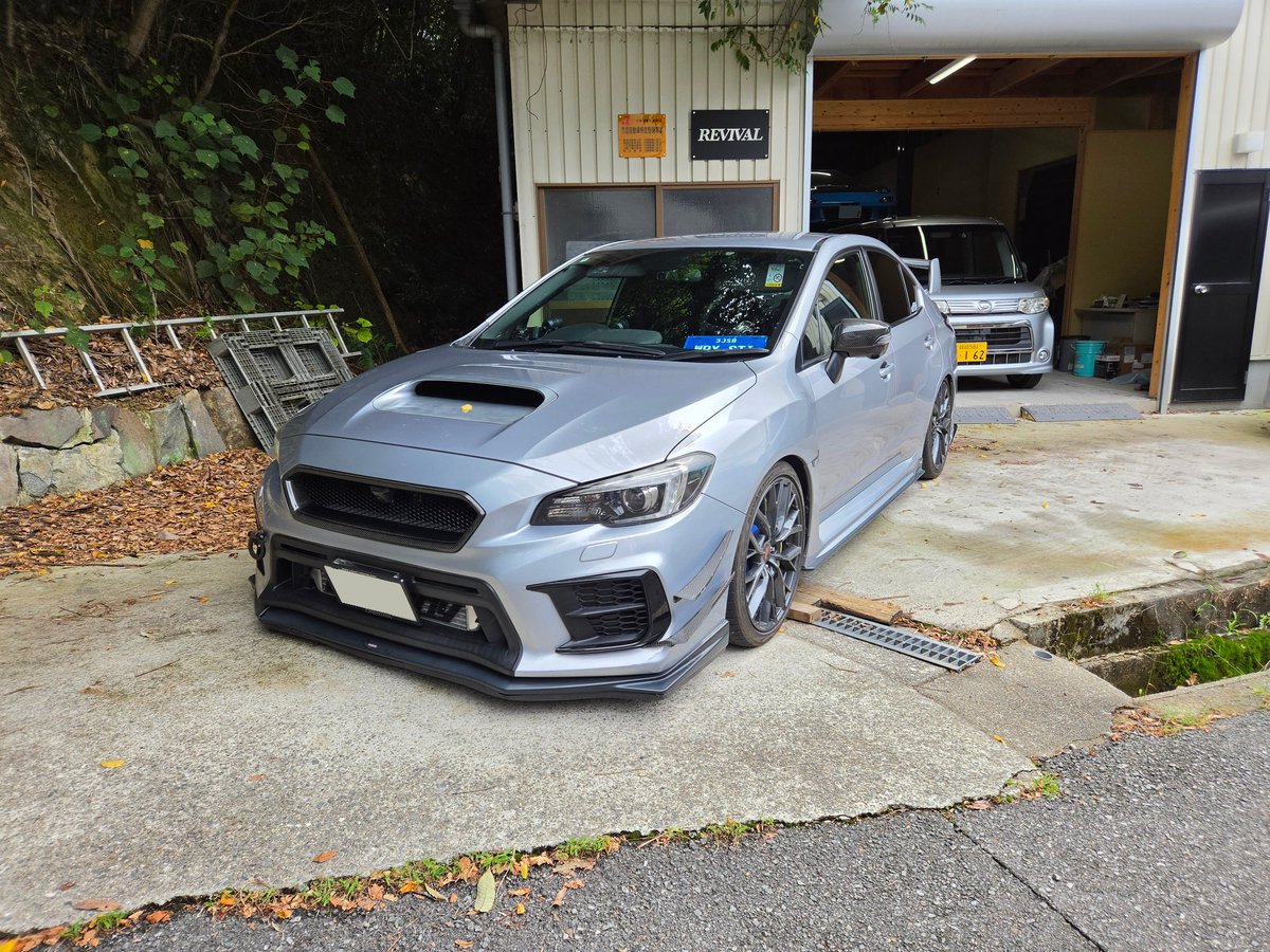 subaru120vab's tweet photo. とりあえずアライメントまでしてもらいました！
現状フロントキャンバー3.5°
リアキャンバー約4.5°ついてる

下げてるから仕方ない‼️
いつもありがとうございます！ https://t.co/iTTAkpU3AD