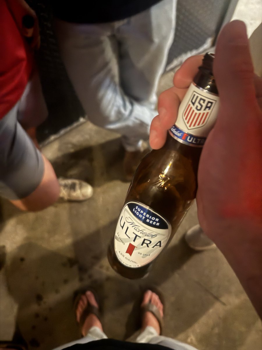DylanDoesBag's tweet photo. Been up since 6 am firing thank you hunter Biden for the stimulants #gorebs https://t.co/y4BnN4NC2J