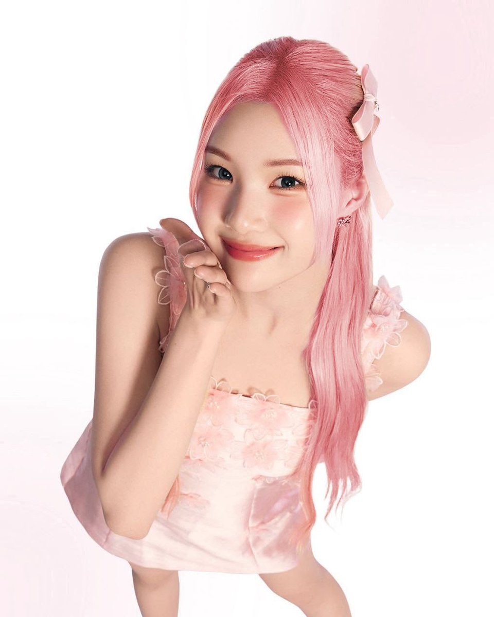 jai2hachu's tweet photo. what do we think of pink haired #juun ? ࣪˖ ִֶָ🍓་༘ https://t.co/CyBt8SoINW