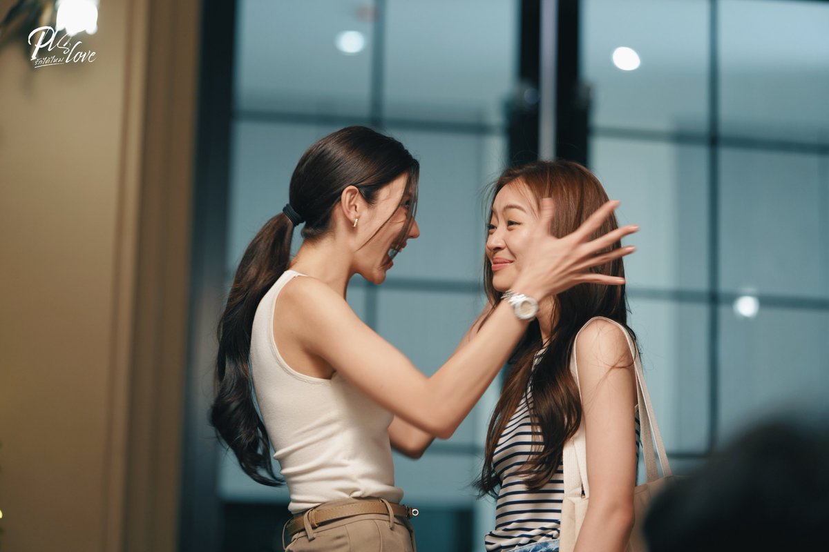 LenaMiu_CH3's tweet photo. คนที่หมั่นเขี้ยวเด็กหมวยที่สุด 🤏🏻

#PlsLoveรักได้ไหม ทุกวันศุกร์  | เวลา 20:30 น.
ดูทีวีกด 33 ดูออนไลน์ที่ 3Plus
ย้อนหลัง 22.00น. | 3Plus Premium,  iQIYI 
#LenaMiu #ลีน่าหมิว https://t.co/pJoUiV9X8v