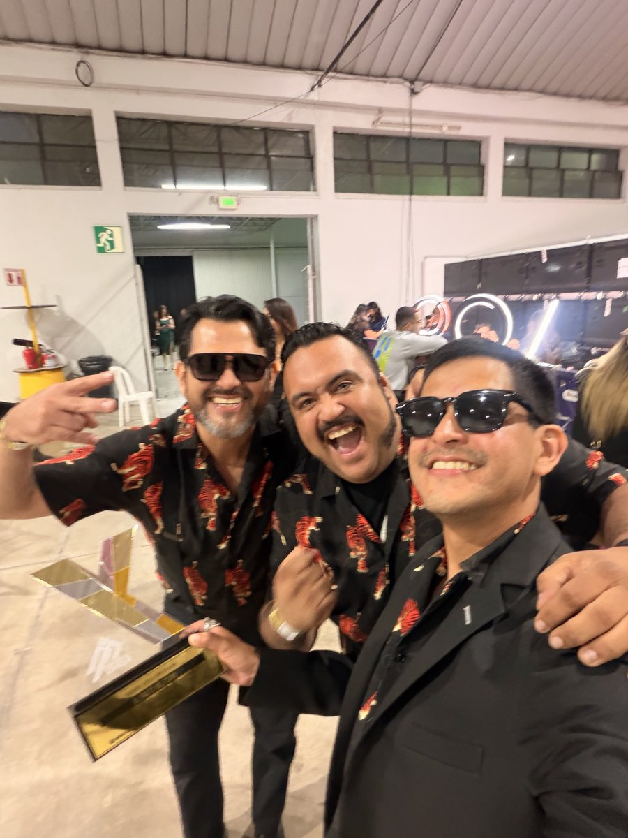 tigretropicalgt's tweet photo. Que talito, nos ganamos un premio estela  con mis brócolis de @saltodeltigre_ https://t.co/kGOmXsvD8f