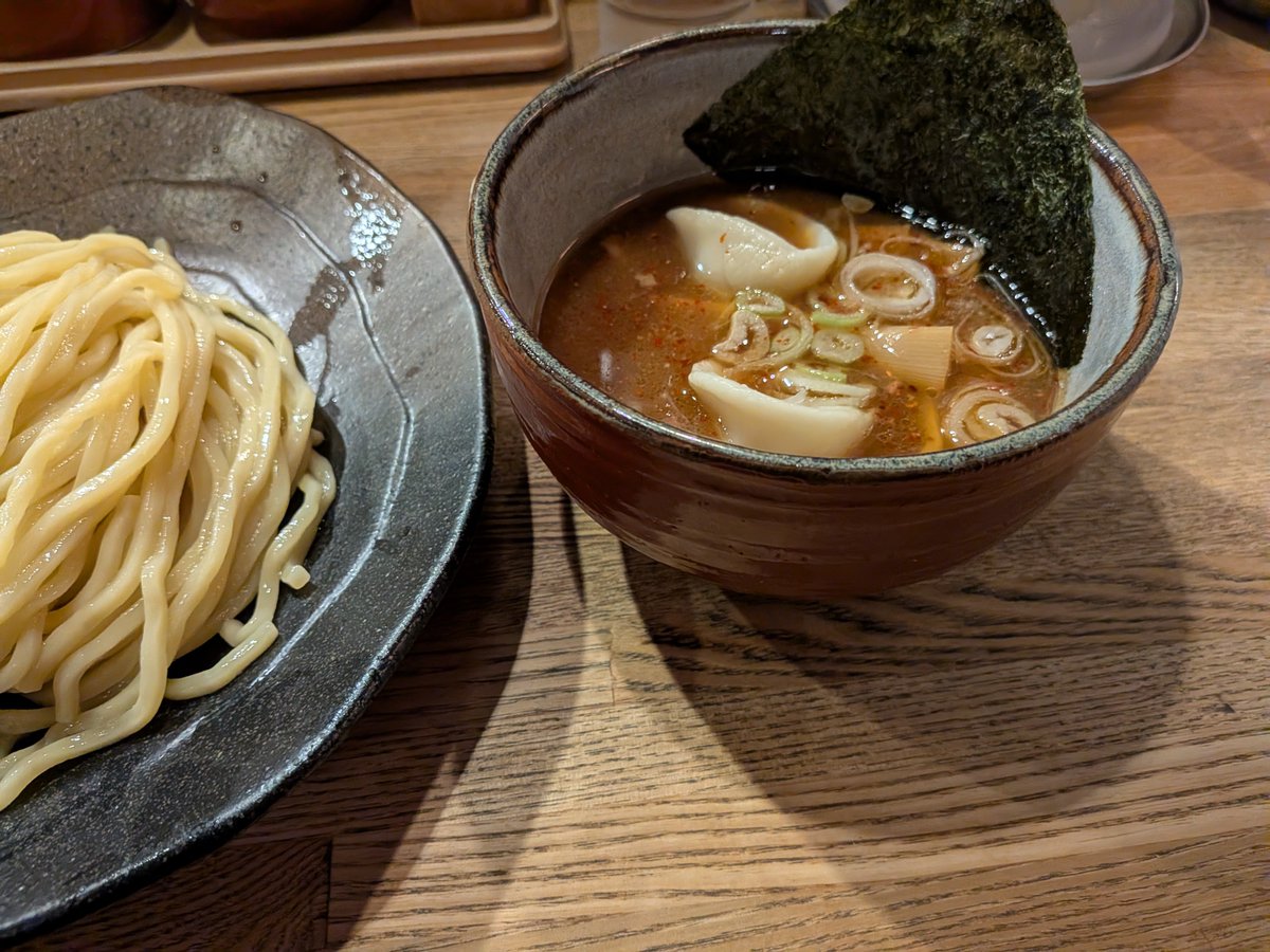hito2015117's tweet photo. やすべえでつけ麺食べました https://t.co/AM9VkYNW1a