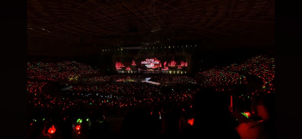 9X11X7's tweet photo. hohohohohoho mamaya https://t.co/yYVF1EVIAx