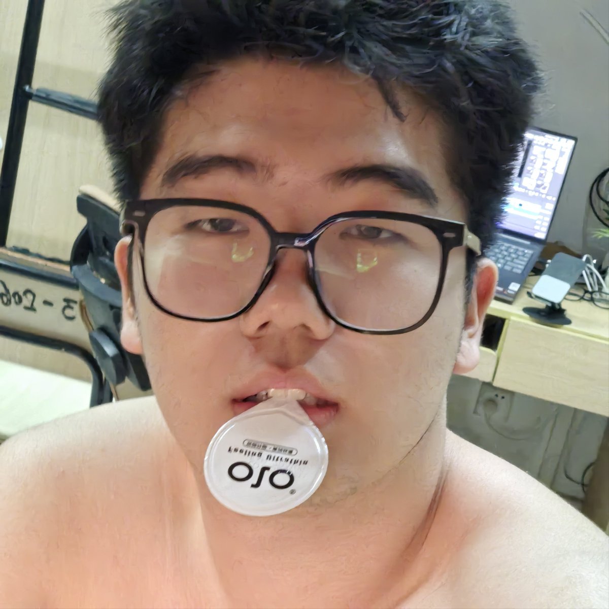 furryff's tweet photo. 狗狗眼的杀伤力 https://t.co/iqPk8hi53X