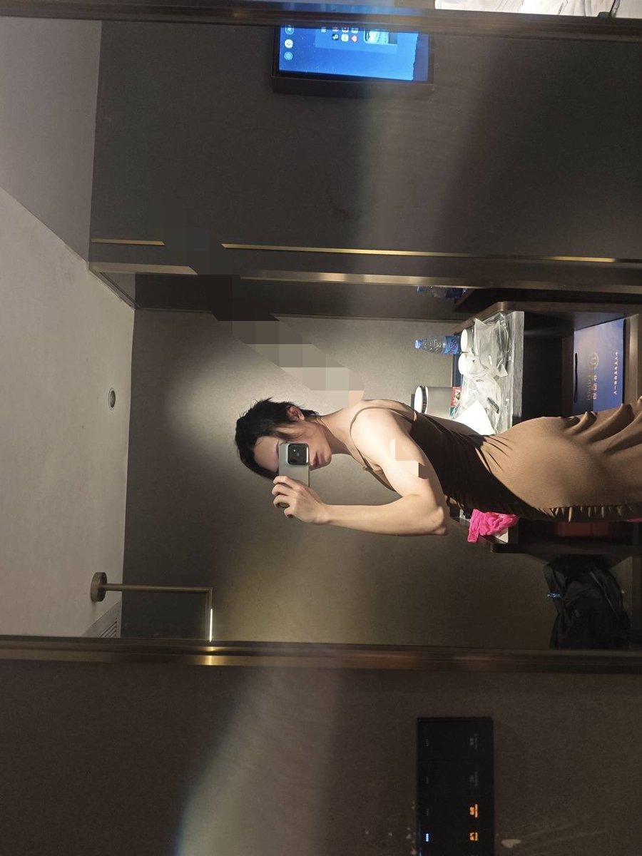 LadyNannn's tweet photo. 我的曲线是我的
你的目光是你的

#深圳 #男娘 #femboy  #trans https://t.co/0EBiGhCbhN