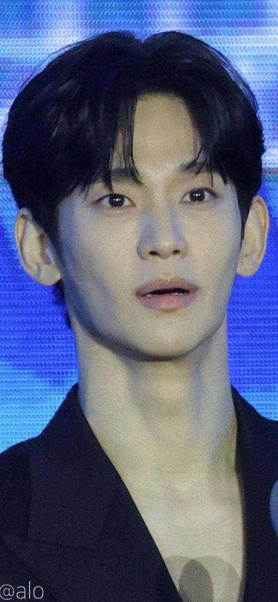 jayouin_00's tweet photo. #김수현 #kimsoohyun 
#金秀賢 #キムスヒョン 
#2026TMA
#더팩트뮤직어워즈 https://t.co/HicHXMizg7