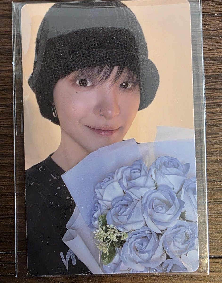 mayu20230804's tweet photo. TREASURE ARCHIVE
TREASURE 6th ANNIVERSARY
6周年 WEVERSE
特典 トレカ

譲→ジフン

求→ヨシ

郵送交換希望します。 https://t.co/ztLPujO8cz
