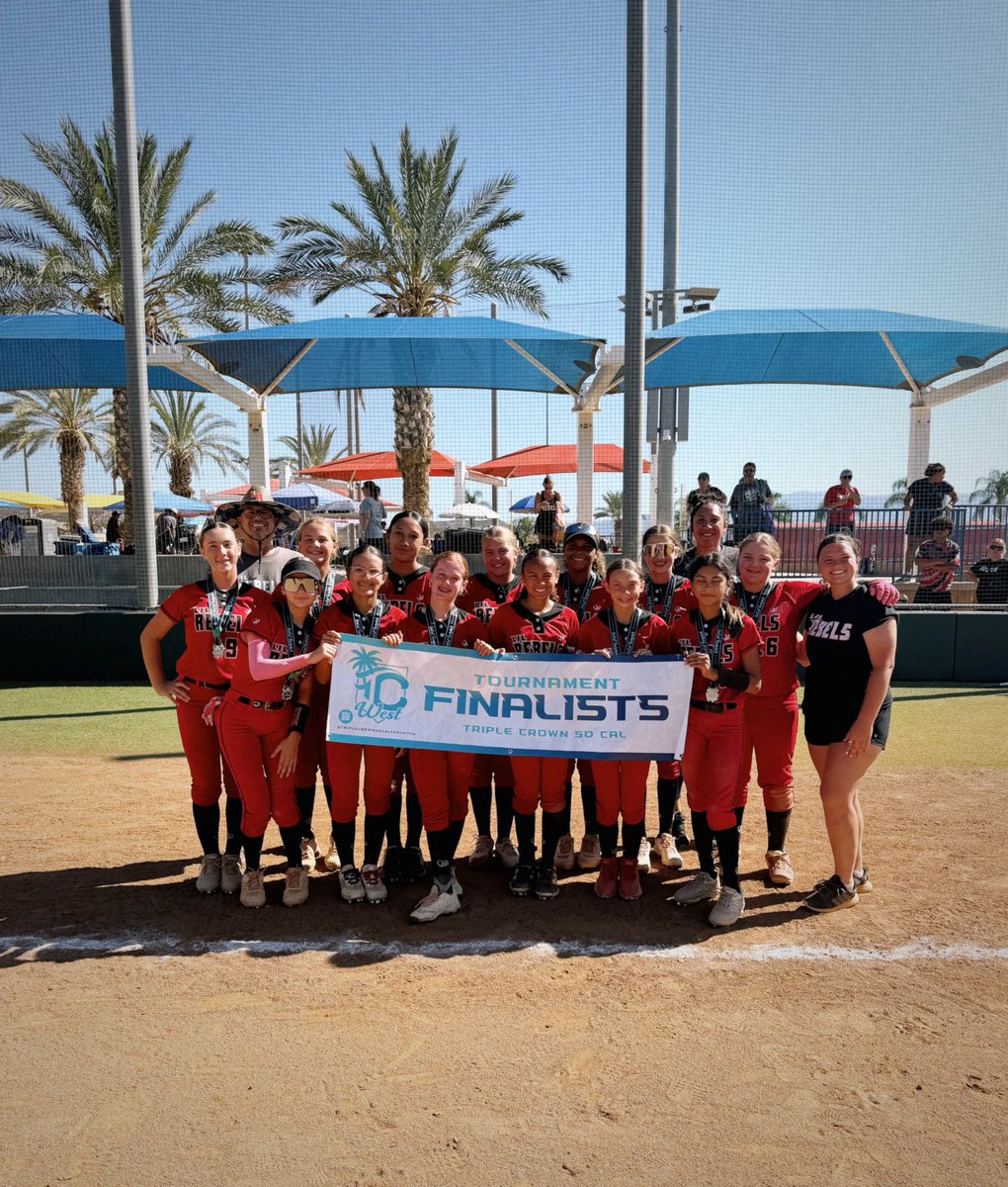 LilRebelsRCBall's tweet photo. Finalists at the @TCSFastpitch 14U Fall Classic! First tournament as an official 14U team and battled all weekend in Cali! @LineDsoftball @ExtraInningSB @SoftbalAmerica @SBRRetweets @LilRebelsRC @TopPreps https://t.co/UwwNcE95rc