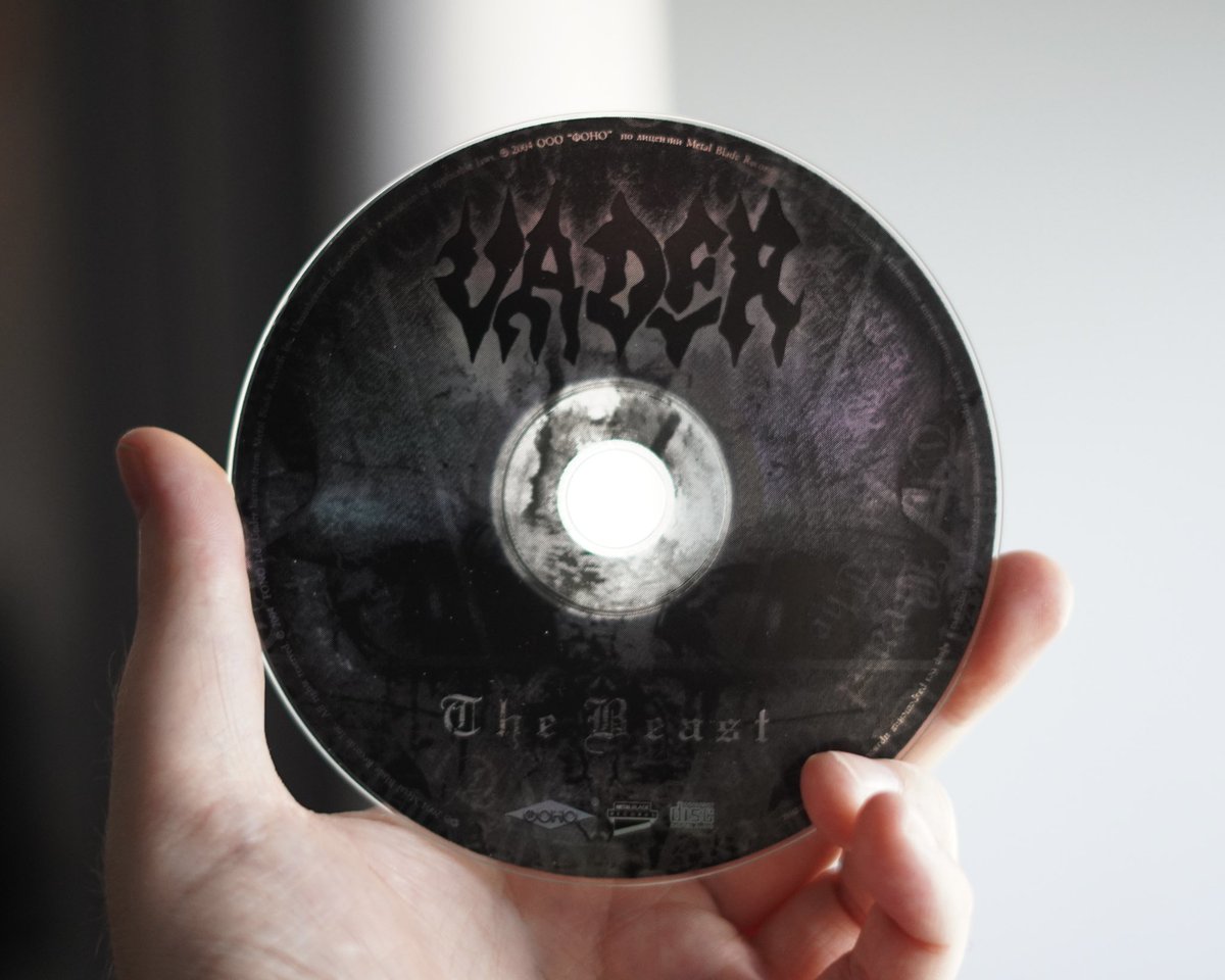 Defstar666's tweet photo. 💀 22nd ANNIVERSARY 💀

🇵🇱 VADER - The Beast (2004)

Their probably most catchiest album but still rips in true classic Vader’s style
#Vader #polish #DeathMetal #thrashdeath #AlbumAnniversary https://t.co/H5HOy6UElR