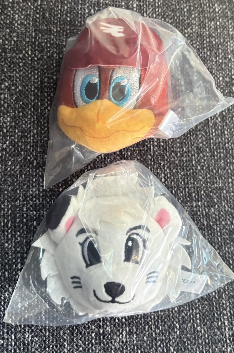 4l_roMa's tweet photo. プロ野球マスコット　フェイスぬいぐるみ
パリーグ　交換　

【譲】楽天 クラッチ / 西武 レオ

【求】オリックス バファローブル

郵送での交換にて。

出先のためID無しにて失礼いたします。
お気軽にお声がけください！ https://t.co/fqAIjE7akg