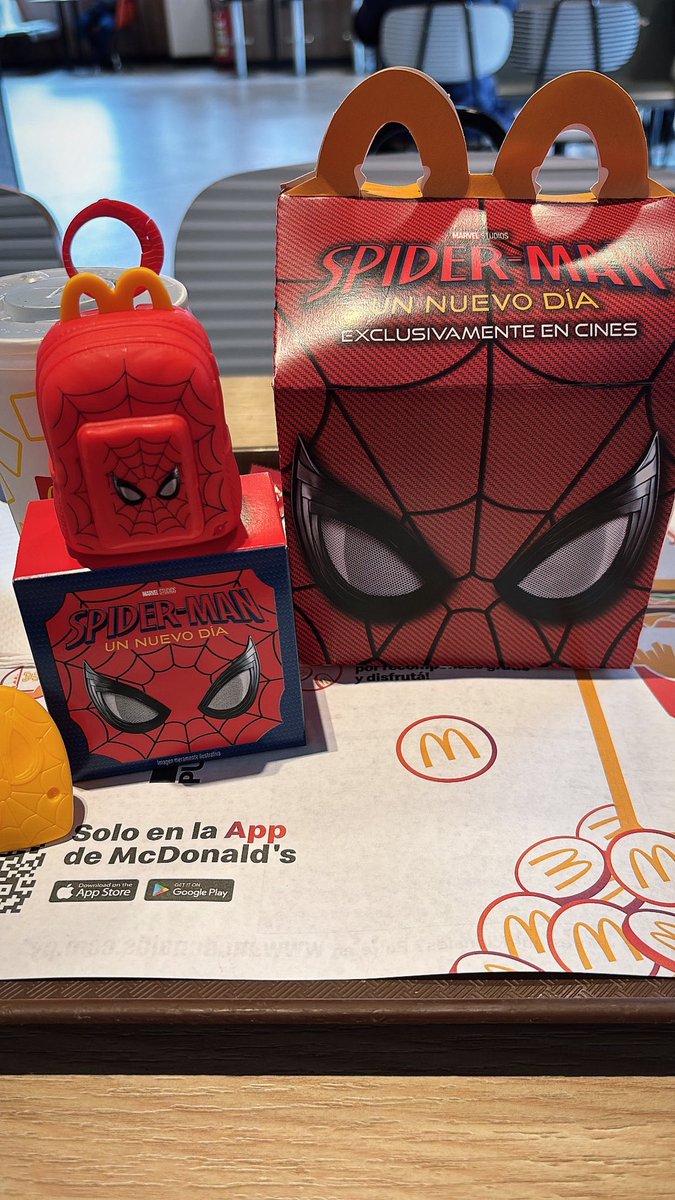 juanlucenturion's tweet photo. @SpiderMan x @McDonalds 🕸️🕷️🍟 https://t.co/F3hBVwrlEe