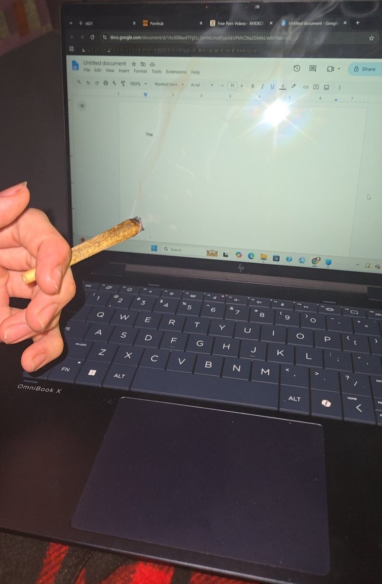 LokiFurr's tweet photo. About to smoke up and write up a fire ass essay teach aint ready for this one https://t.co/gOcgl27Znx