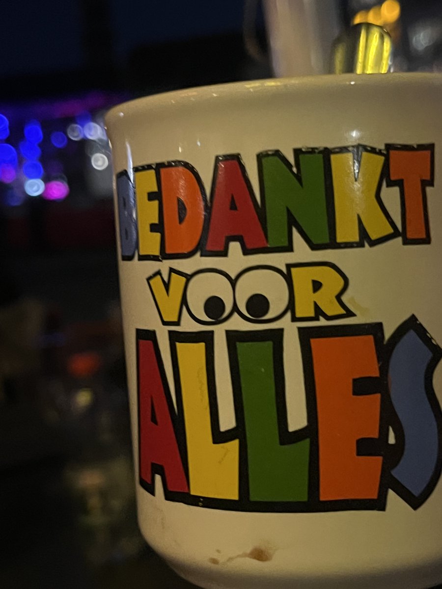 10Atwiet's tweet photo. Merci, Adamo, grazie mille en bedankt voor alles!

#Mons 
#Bergen
#Adamo 
#SalvatoreAdamo
#LevendeLegende 

En dan kreeg ik nog deze mok voor m’n warme chocolademelk! 😁 https://t.co/P0heFhN8Bv
